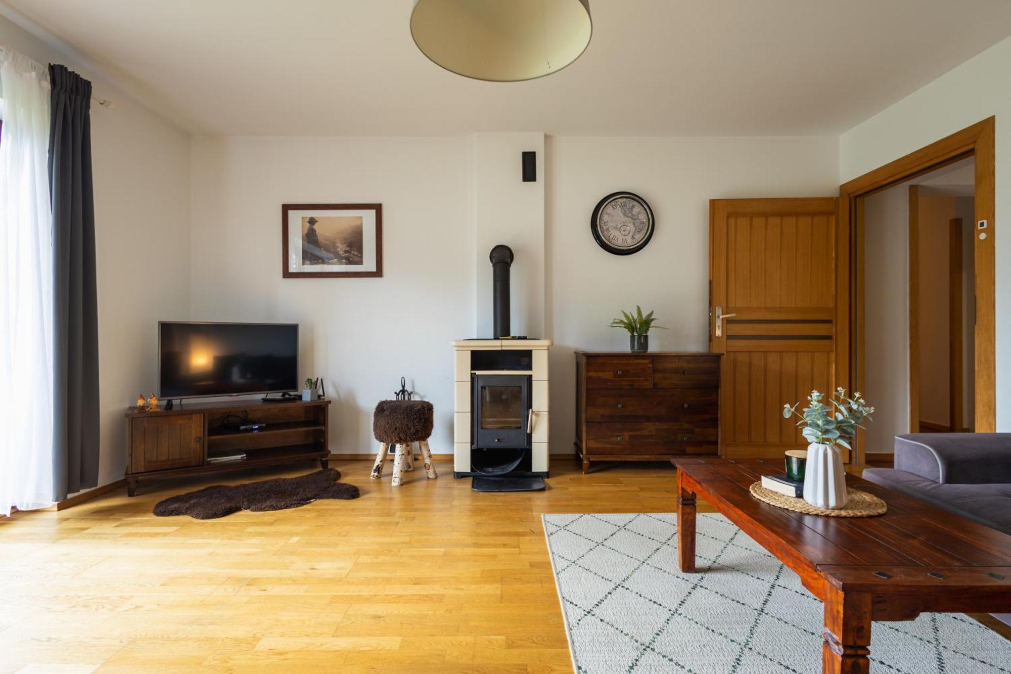 Apartament Poludniowy Z Widokiem- Sauna, Jacuzzi, Kominek 코스실리스코 외부 사진