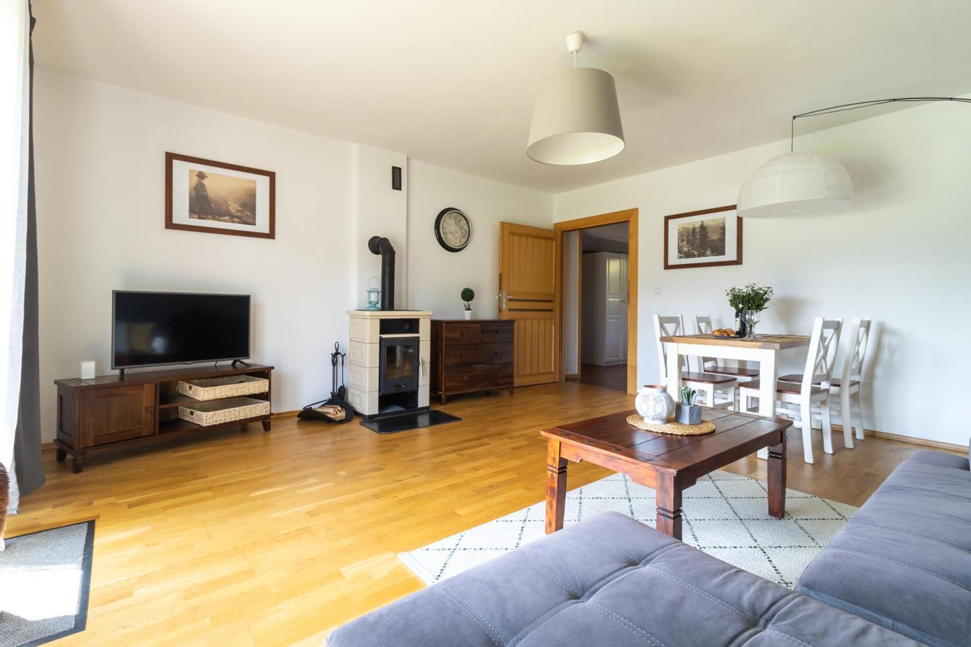 Apartament Poludniowy Z Widokiem- Sauna, Jacuzzi, Kominek 코스실리스코 외부 사진